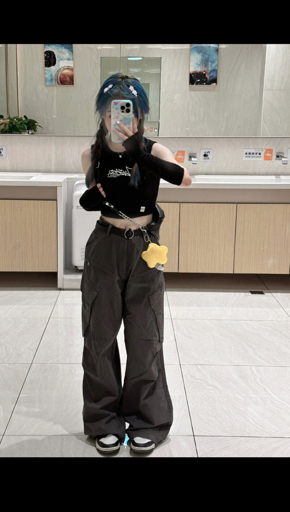 兄弟萌。麦金现在走什么平台哇？1