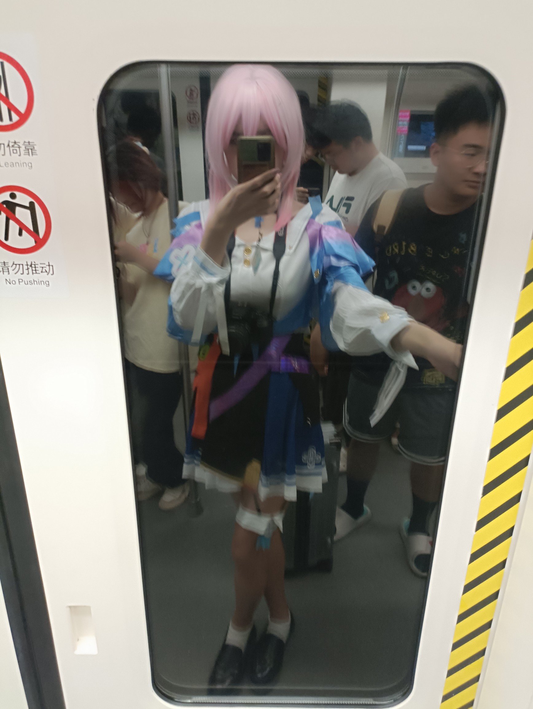 报了个摄影班感觉好亏...（发发图）1