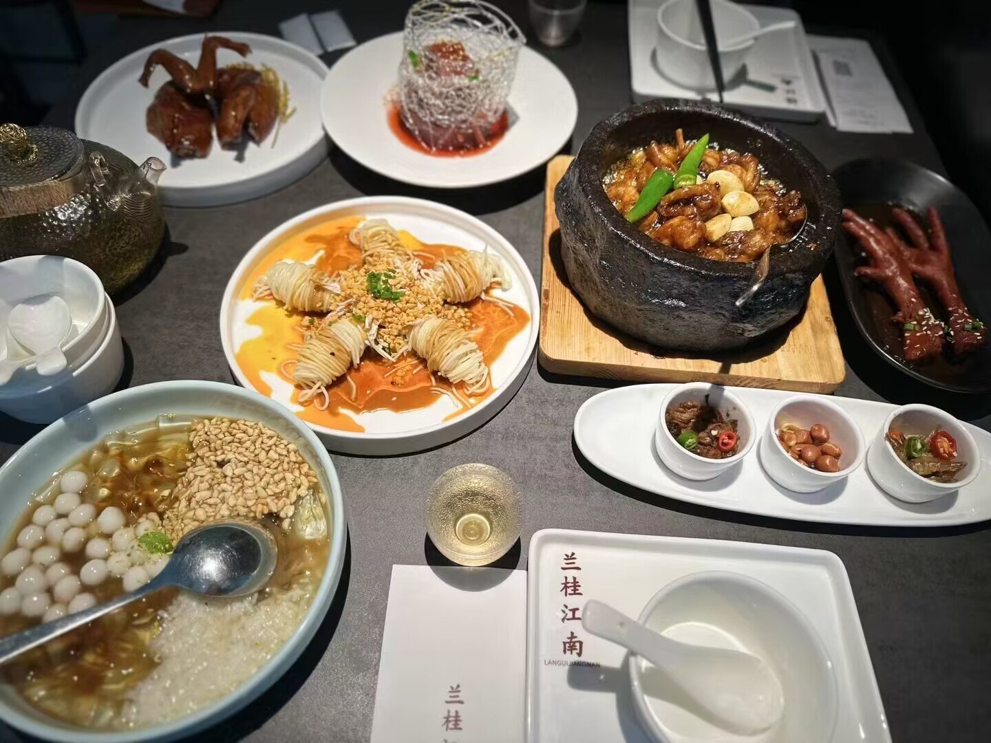 这是一份上海的食物和一些乱七八糟东西的小指南5
