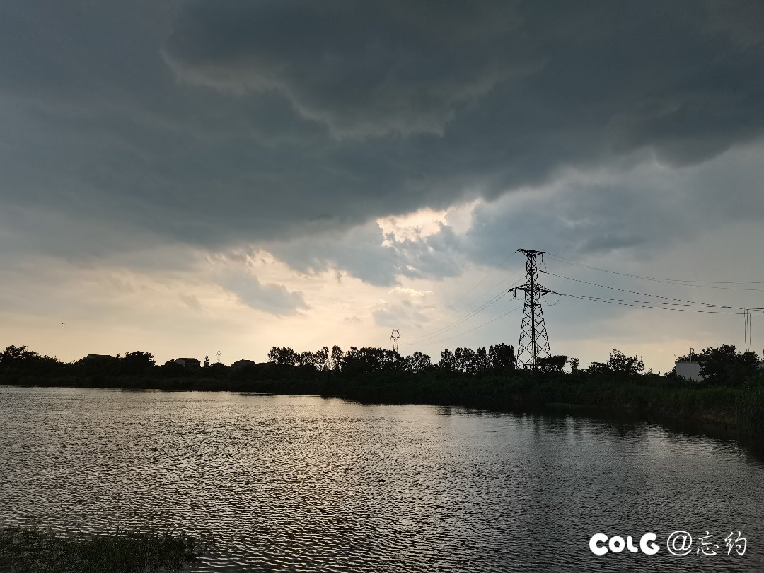 暴雨来临前1