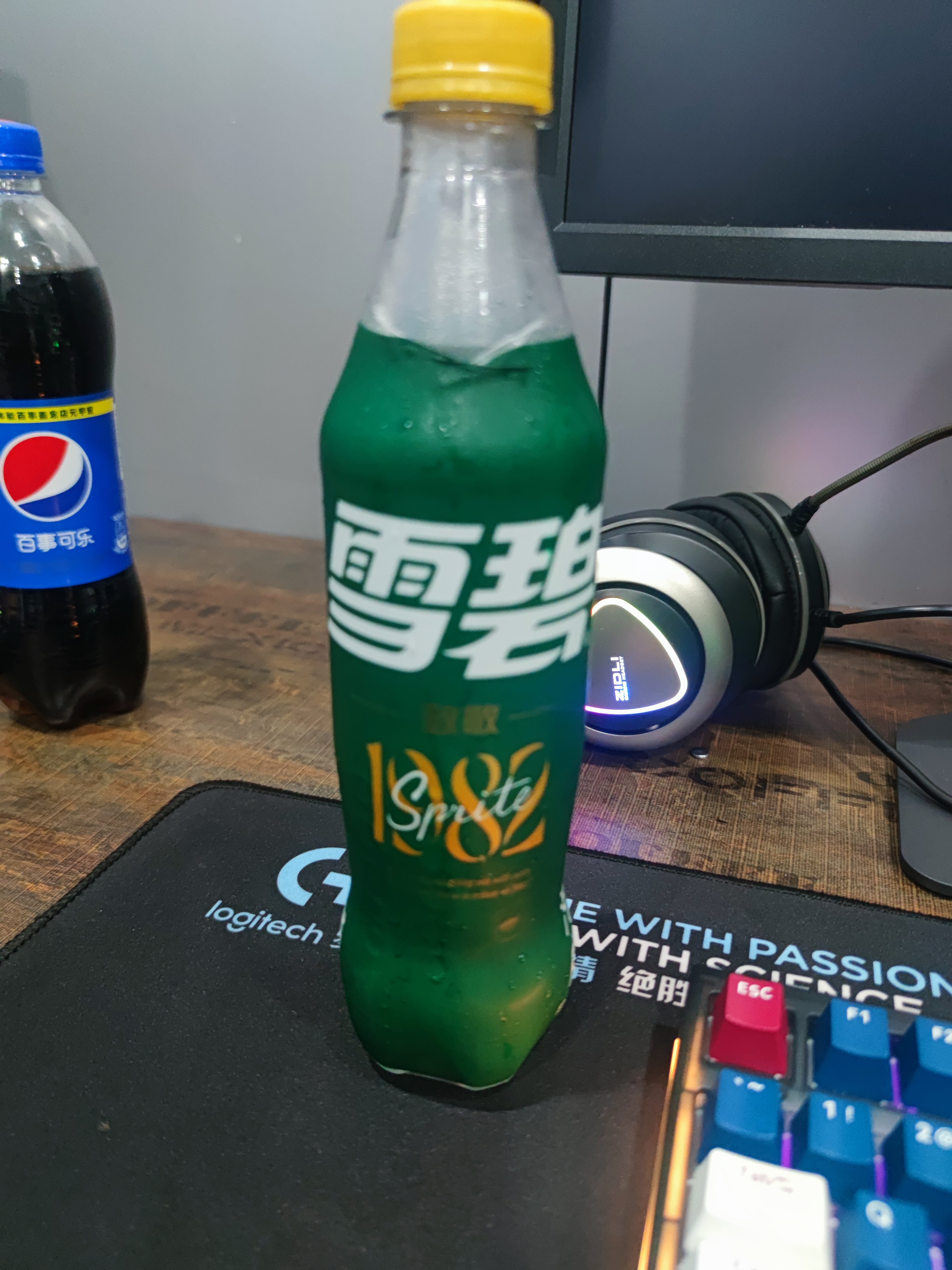 82年的雪碧1