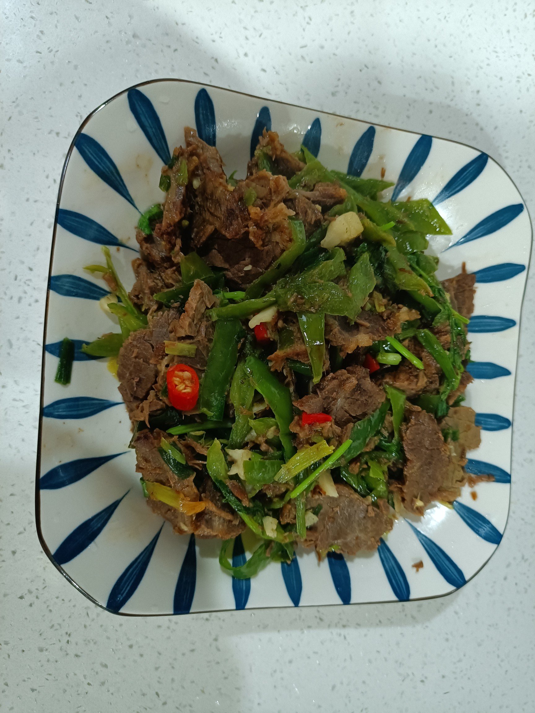 整点卤牛肉1