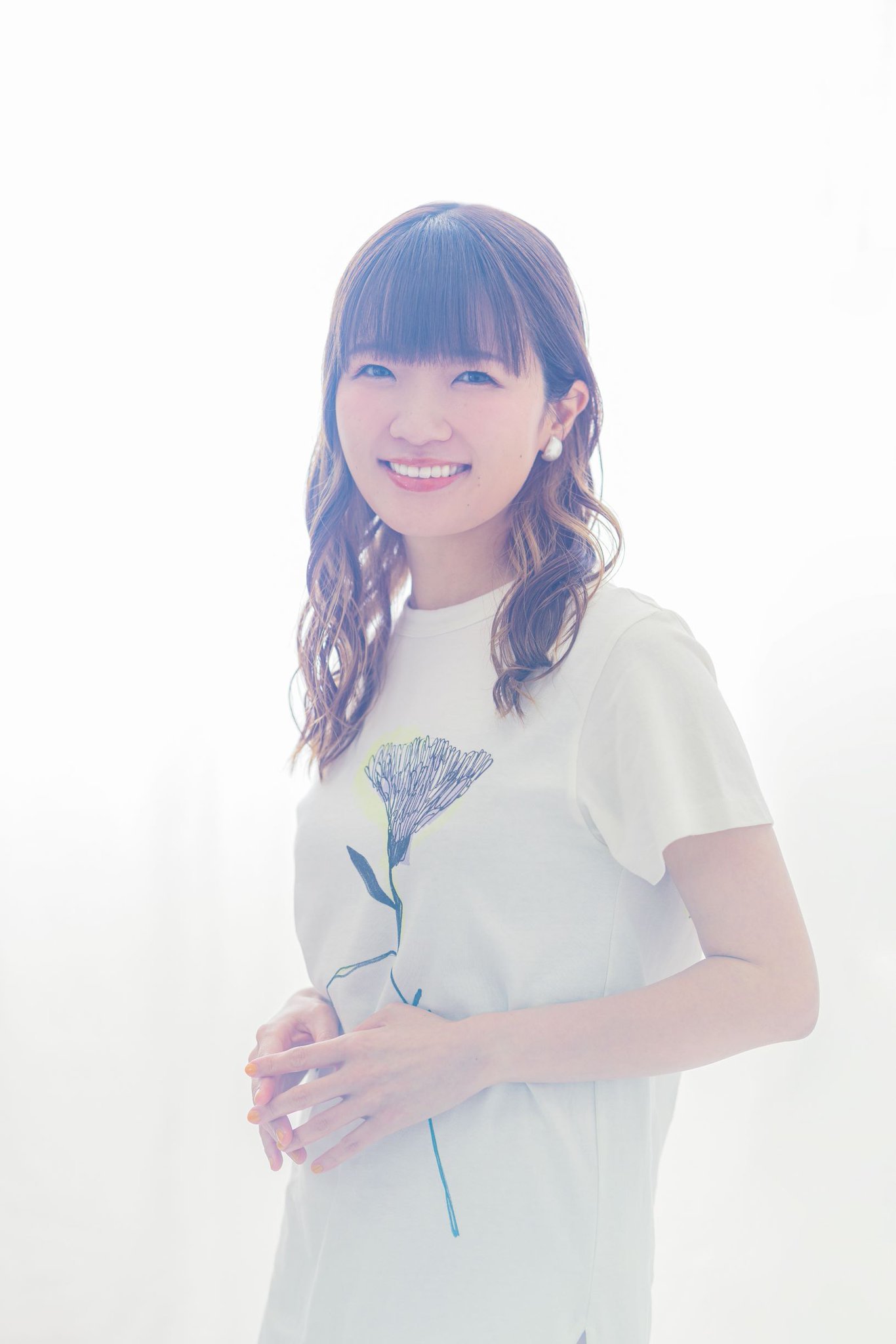 声优种崎敦美宣布与声优宫崎游结婚3