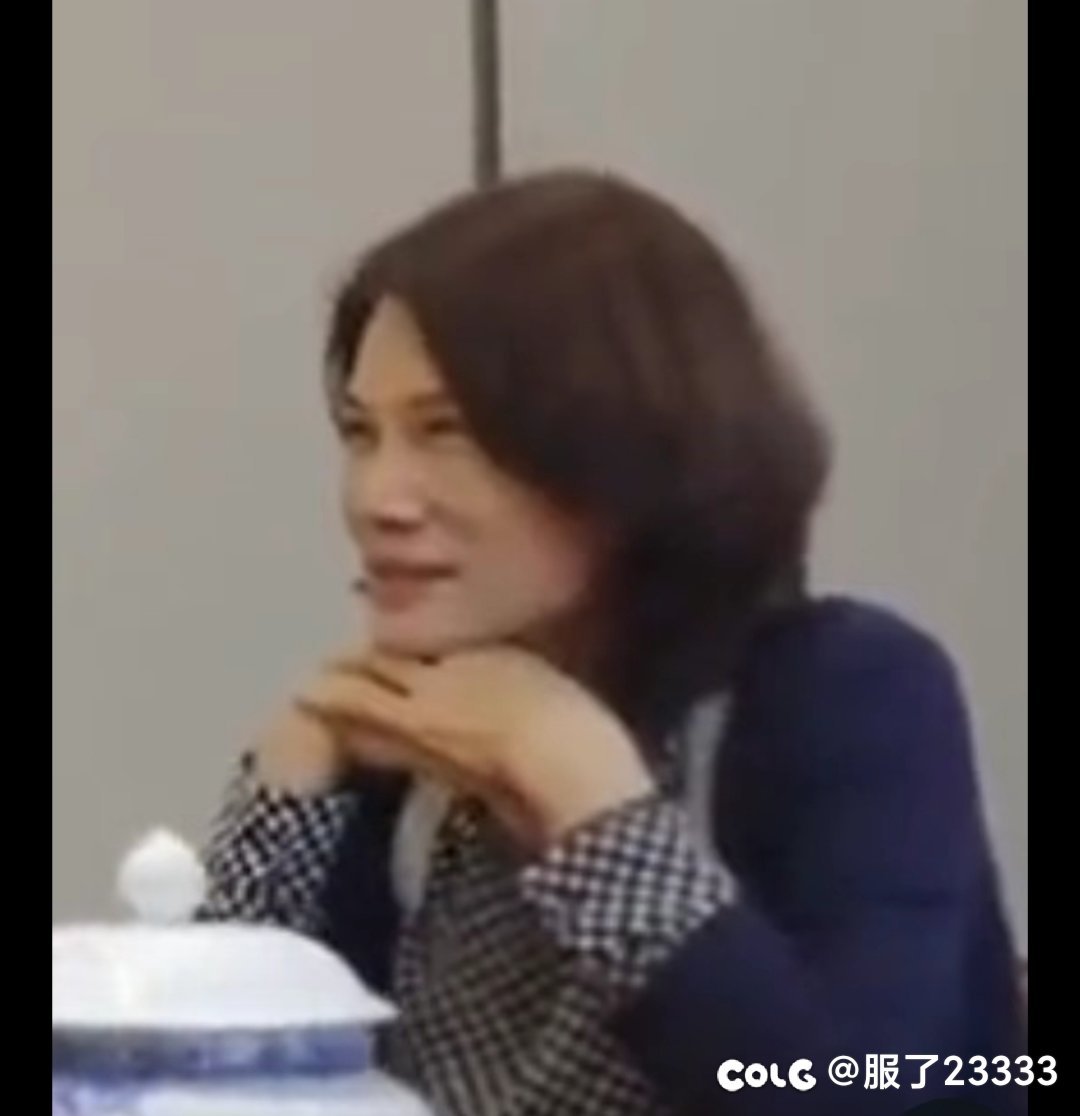看到一个帖子很搞笑，王董情头🤣2
