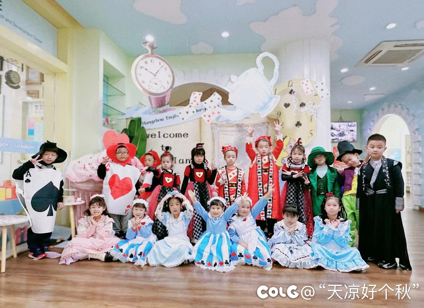 可可耐耐  没有脑戴6