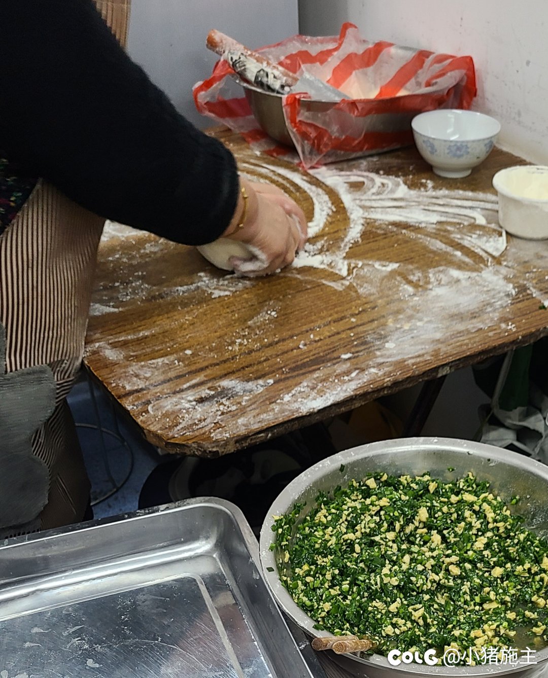 刚包的韭菜鸡蛋饺子，简单吃吃1