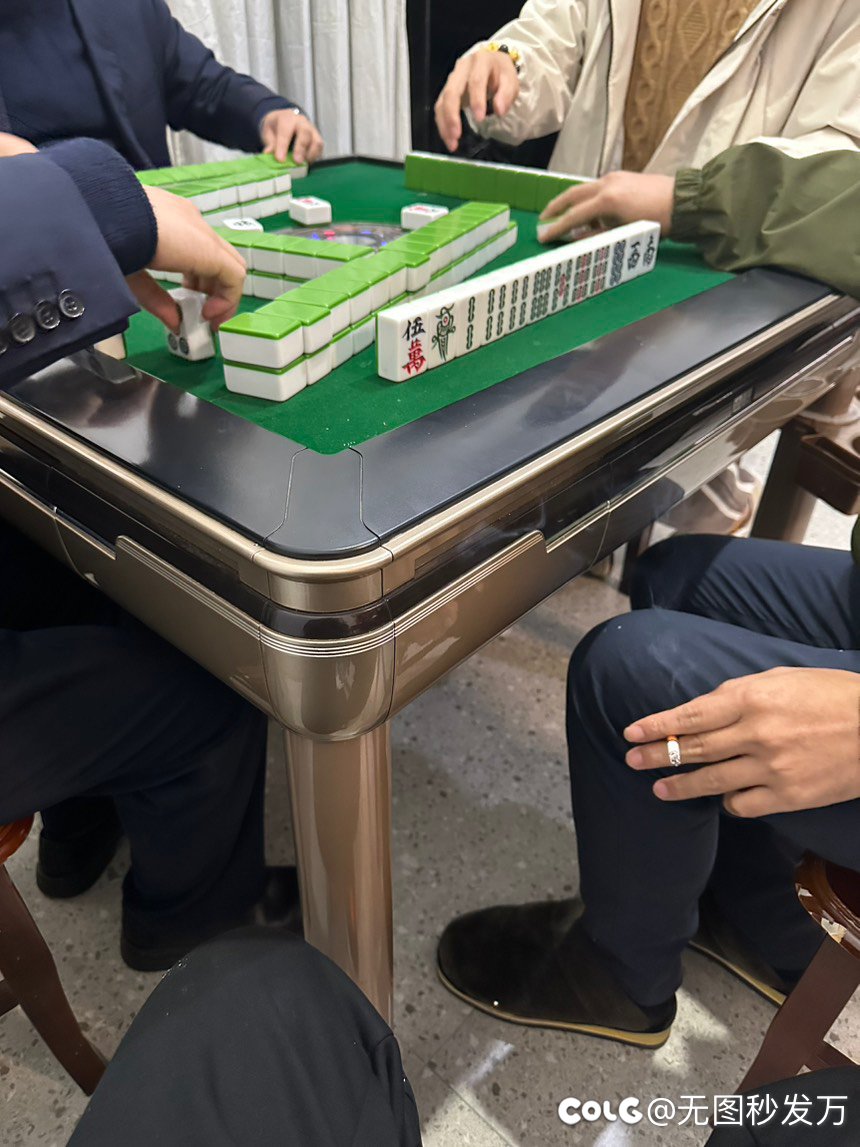 一个个都打电话告诉家里加班1