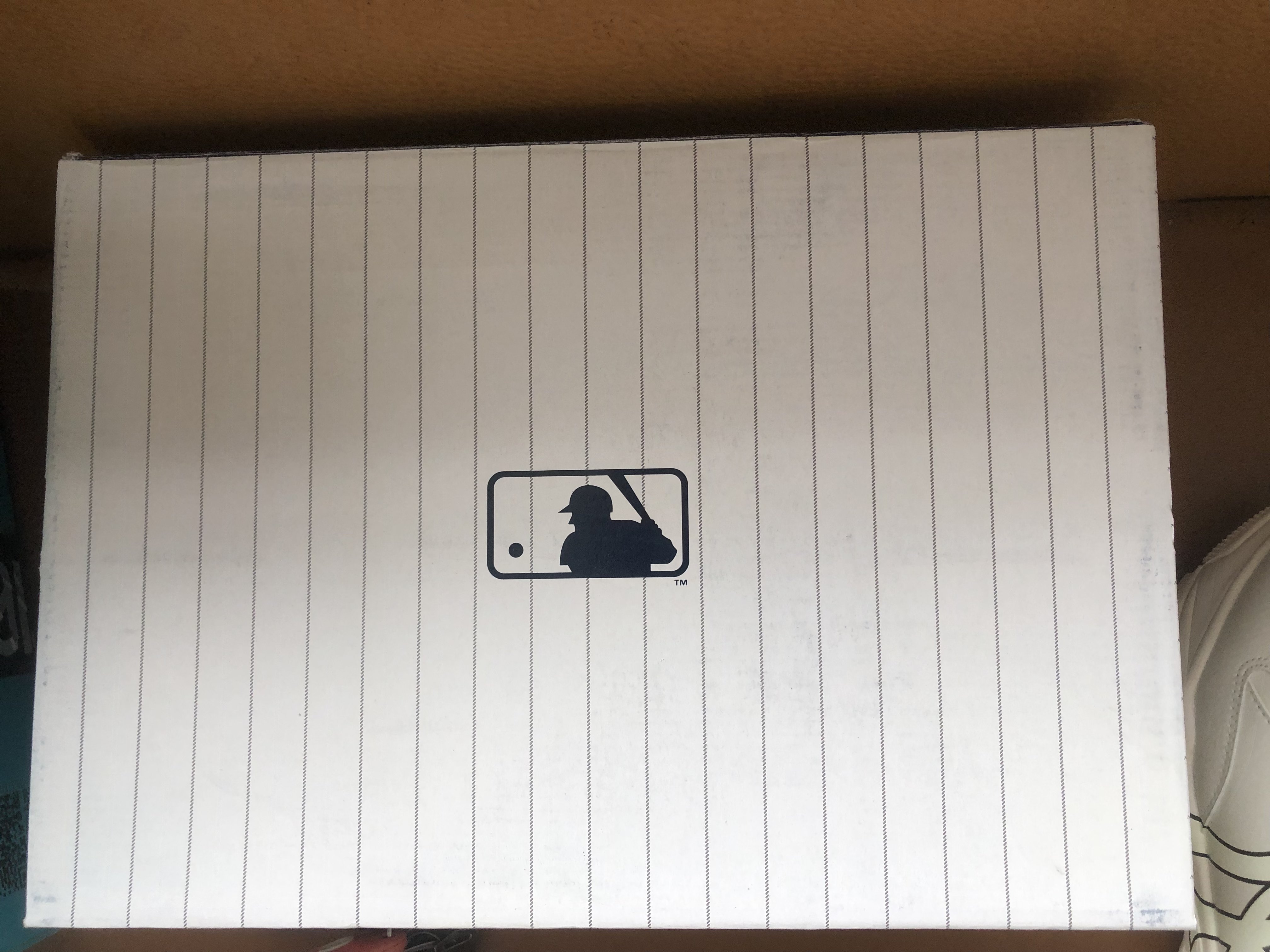 太帅了，我的第一双mlb3