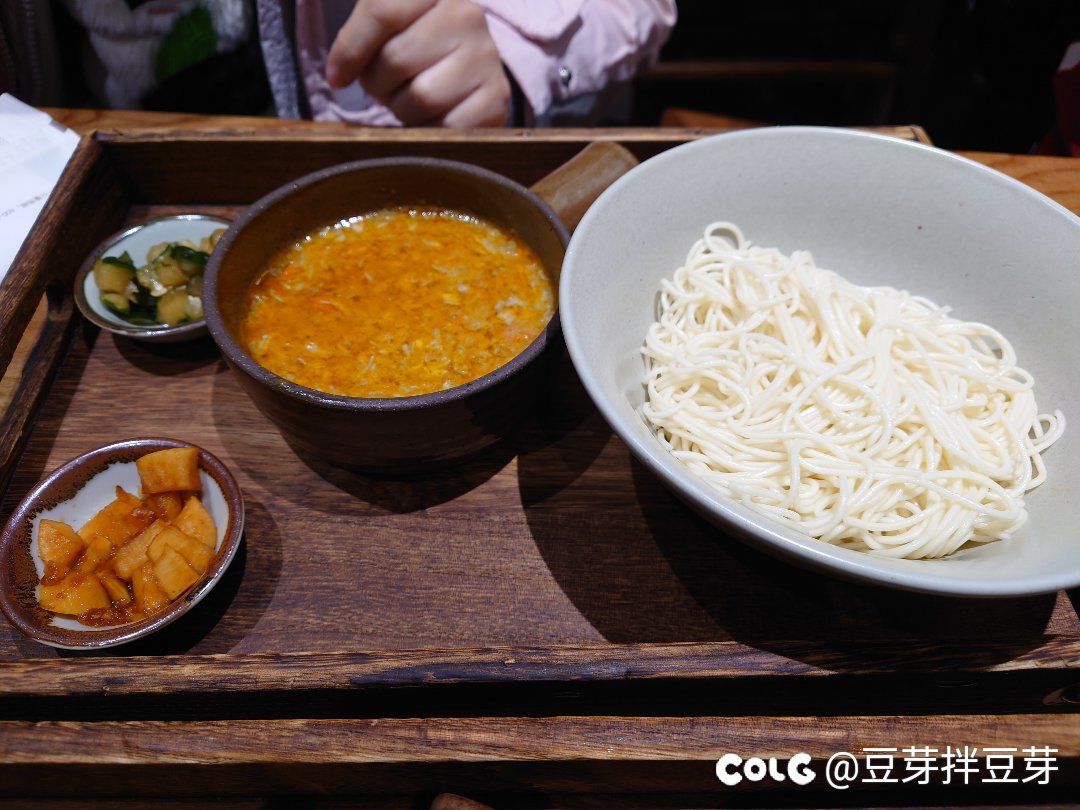 南京旅游奶茶喝了3天。都不敢上称了。。5