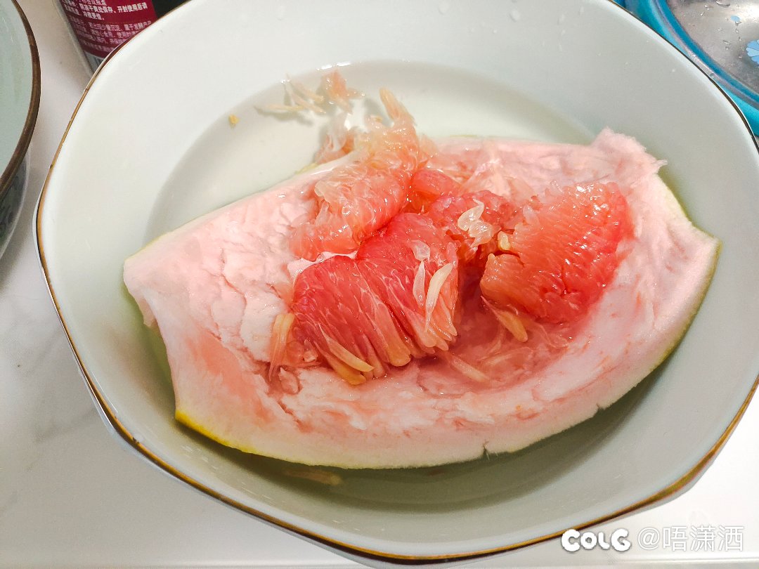 变🐖记：年末加班熬夜有点多，得补一补。今年最后一天，你们值班了吗？3