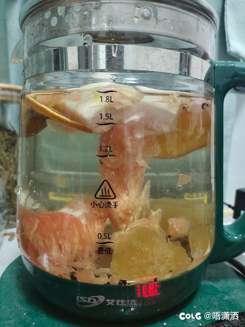 变🐖记：年末加班熬夜有点多，得补一补。今年最后一天，你们值班了吗？5