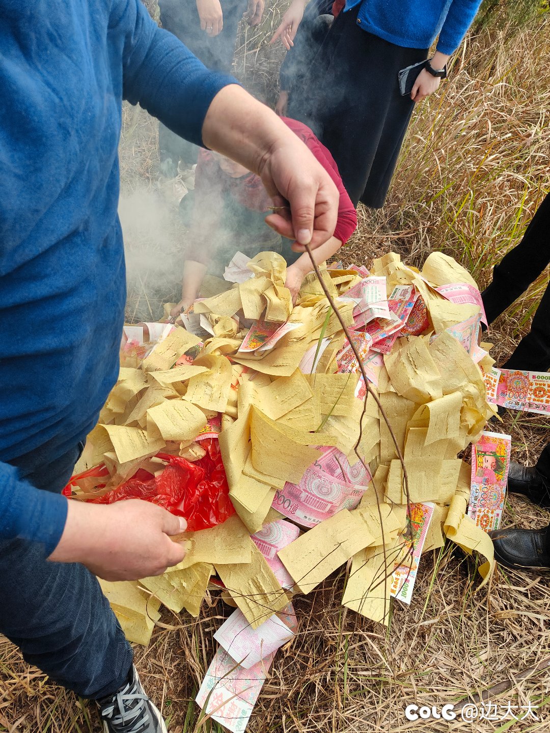 正常的烧香拜佛上坟我理解且支持3
