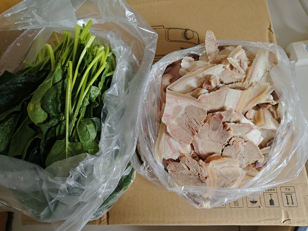 今天降温了，吃点小火锅补补3