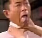 话说巴卡尔队友丢无色在地上，能看到捡么？1