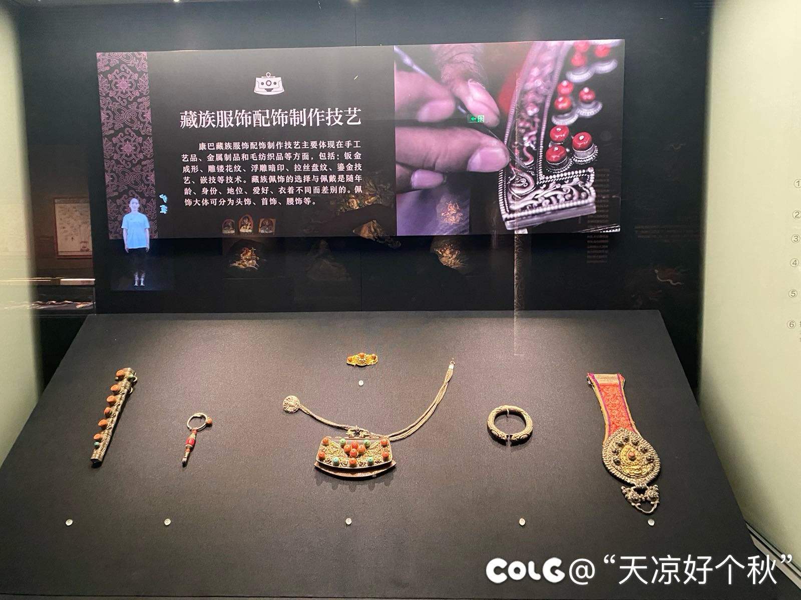 吃完早饭顺便逛展 兄弟们一起来看8