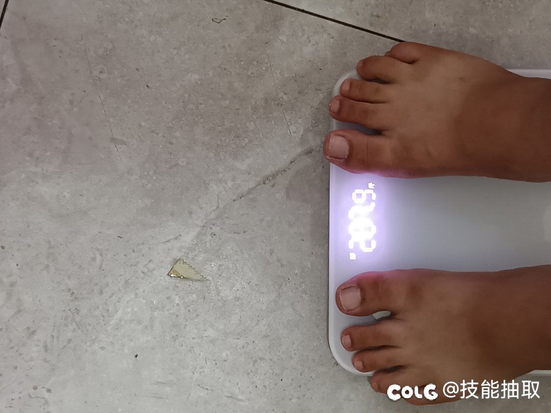 怎么早上称比下午称轻了3斤多3