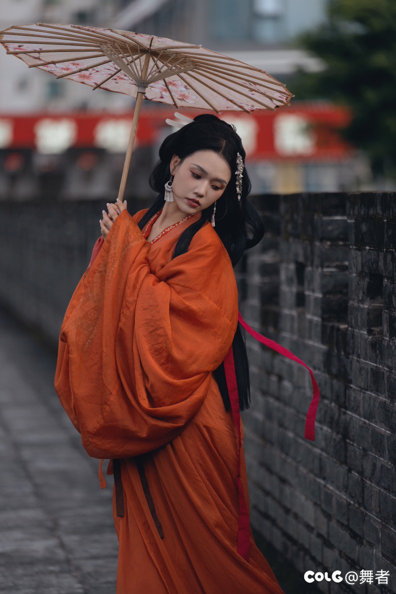 昨天拍的是战国袍3