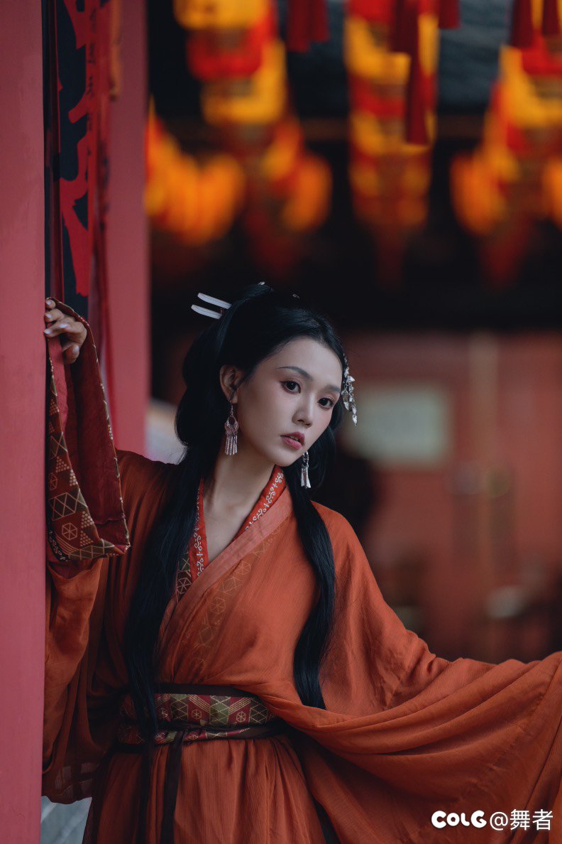 昨天拍的是战国袍6