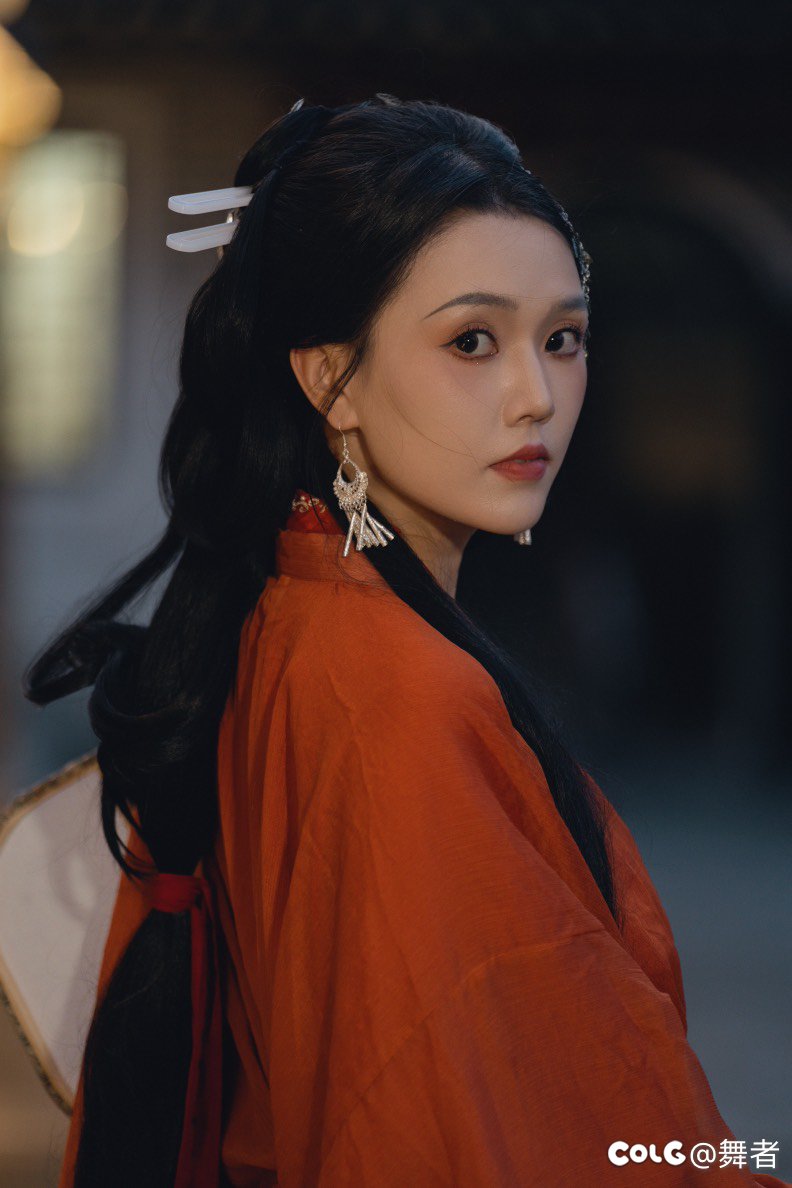 昨天拍的是战国袍8