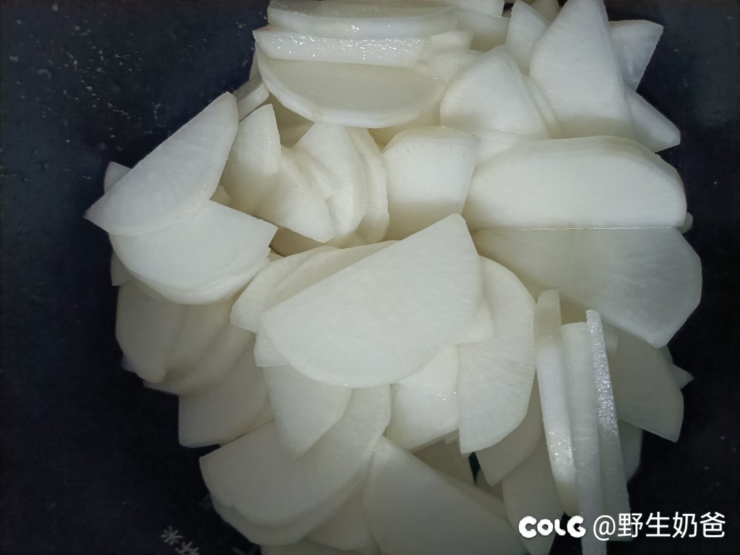 这么热的天，得搞点酸萝卜，明天就能吃了1