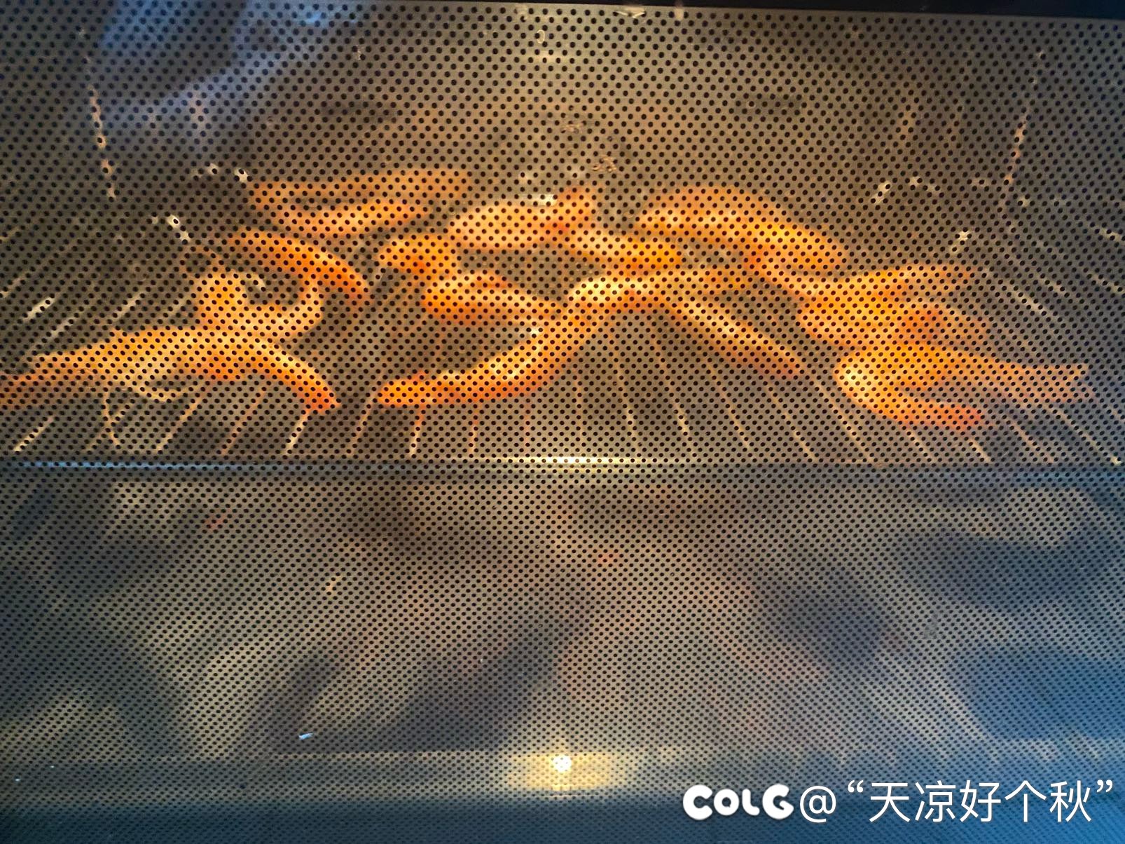 我仿佛被上好佳虾条按在地上摩擦1