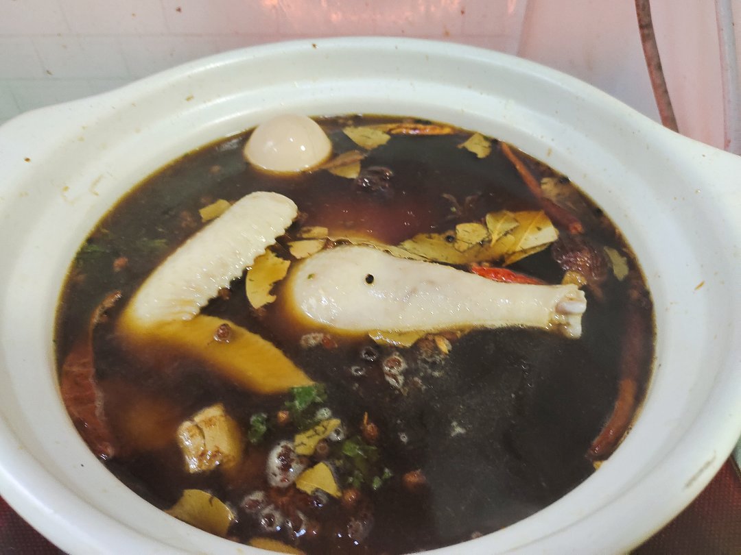 变🐖记：太热了，做卤菜凉拌吃1
