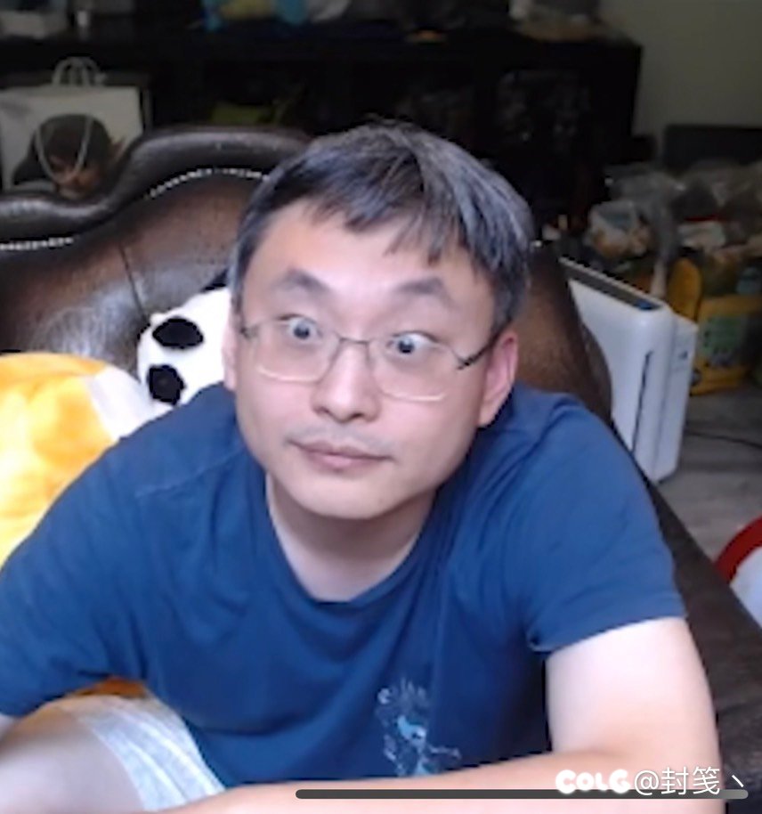 关于游戏内的装备展示设置1