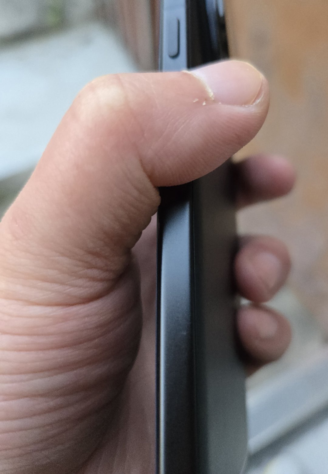 vivo炫光就算了，边框质量还差1