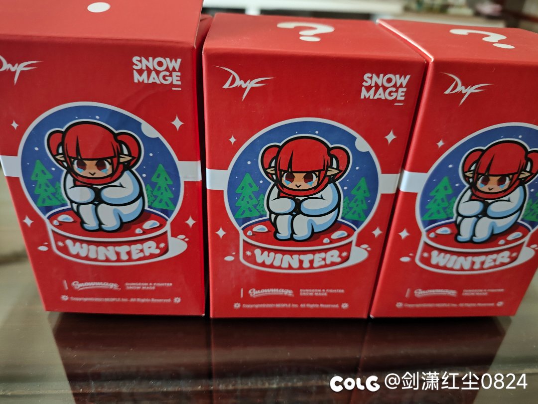 先遣服打工送的手办到了2