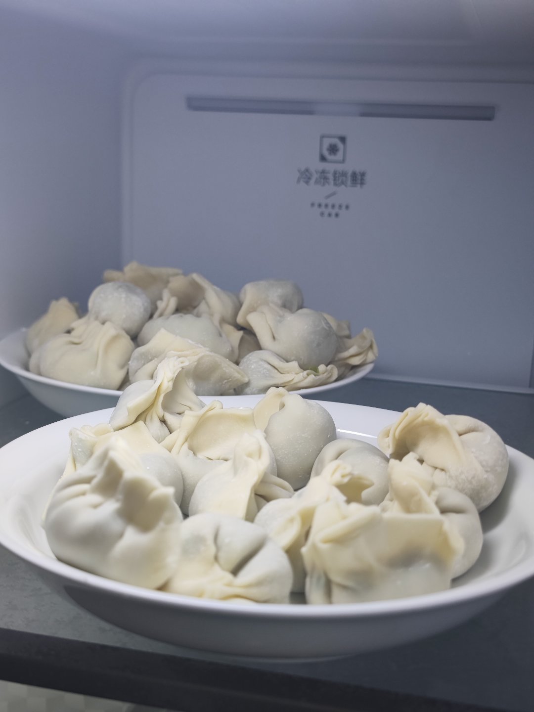 今天和老婆一起包饺砸2
