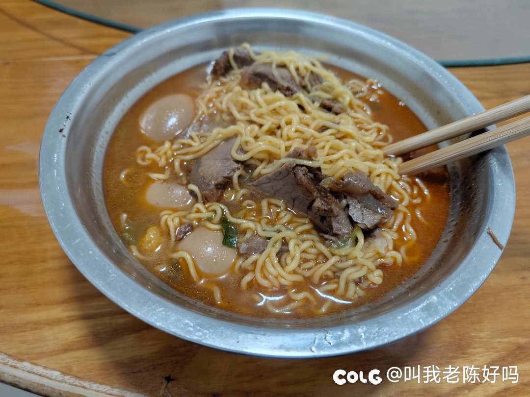 又是红烧牛肉面！2