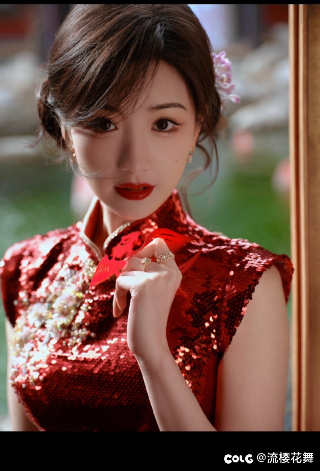 剑帝和花花哪个适合当大号?1