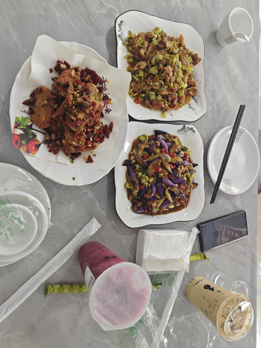 终于开饭了1