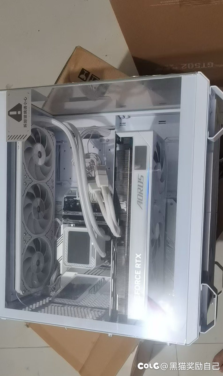 9800x3d配一个5080技嘉超级雕顶配主机2w5有没有被坑啊1