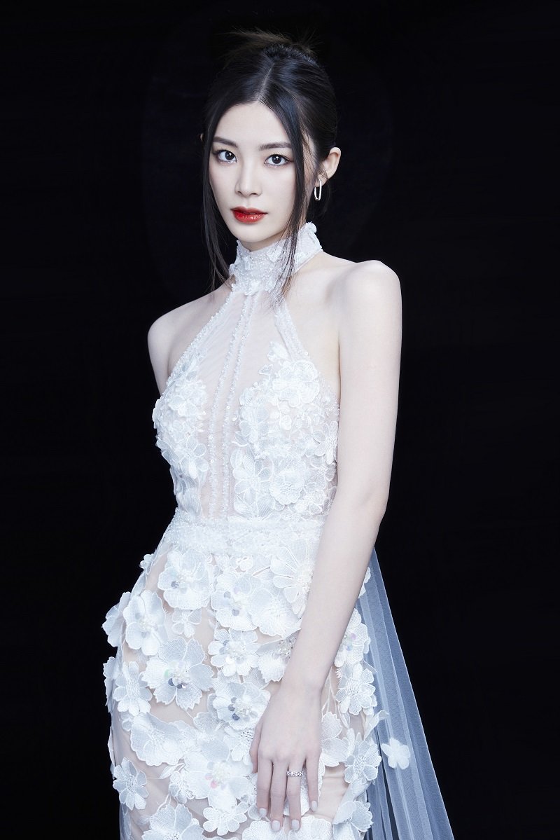 最近新喜欢上一个女歌手1