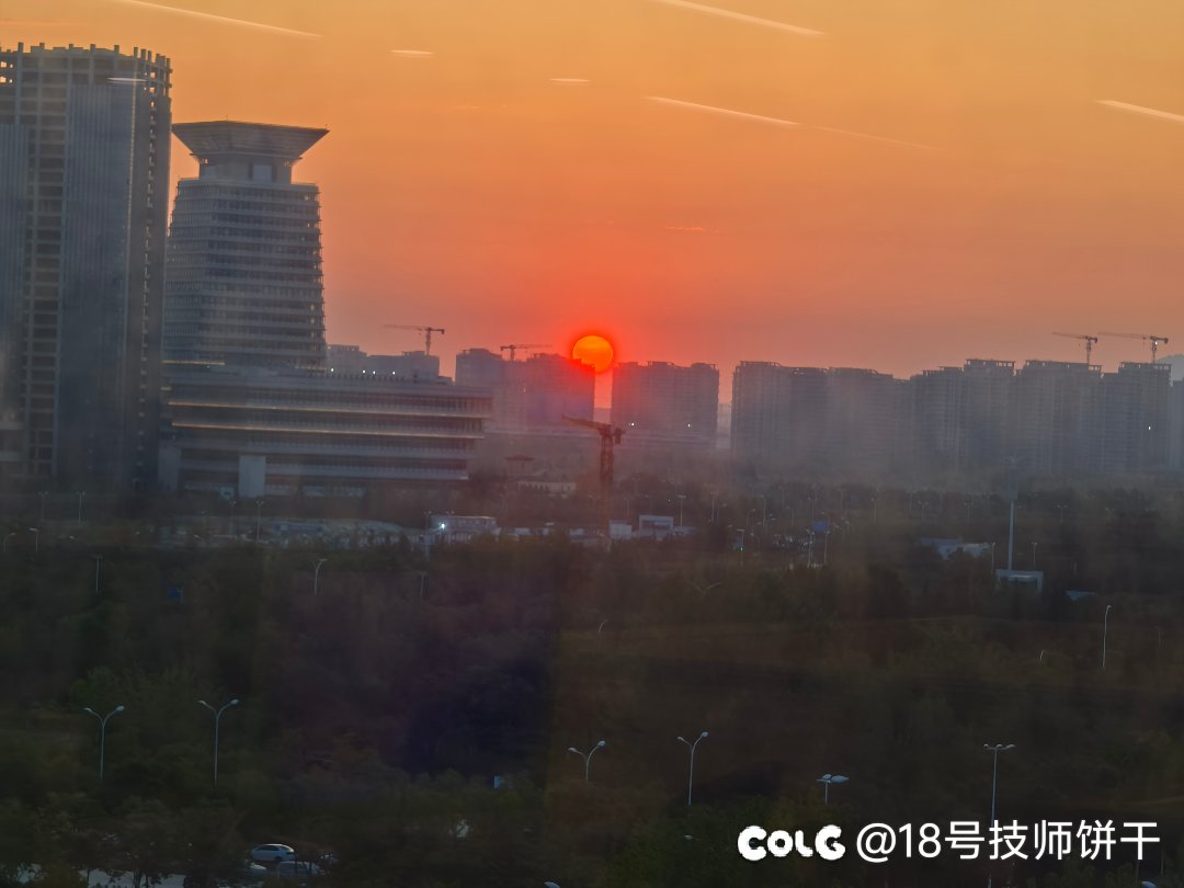 熬一个通宵了。快下班吧。2