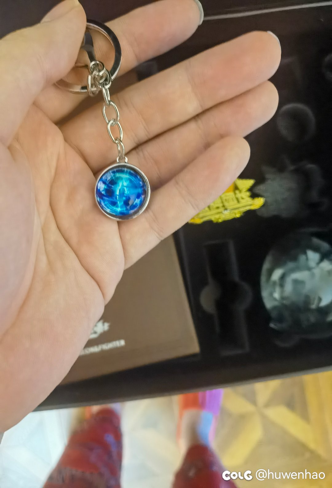 金牌团长礼盒到了（水晶球第一发就是紫色的光）4