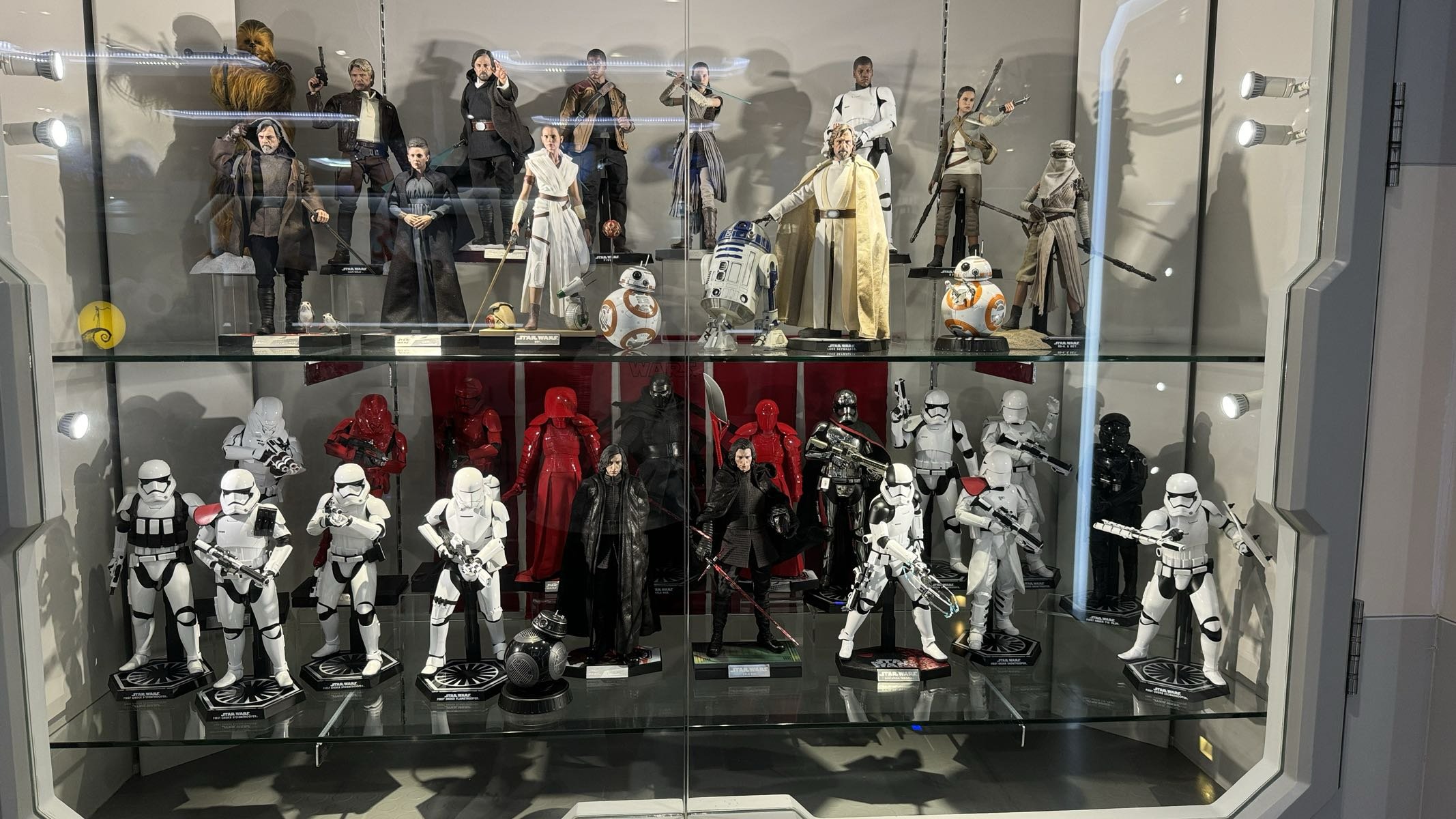【多图】下午在酒店睡了一小时，然后出门去旺角的HOTTOYS总部3