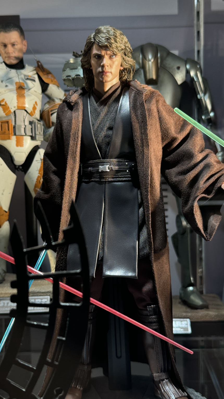 【多图】下午在酒店睡了一小时，然后出门去旺角的HOTTOYS总部6