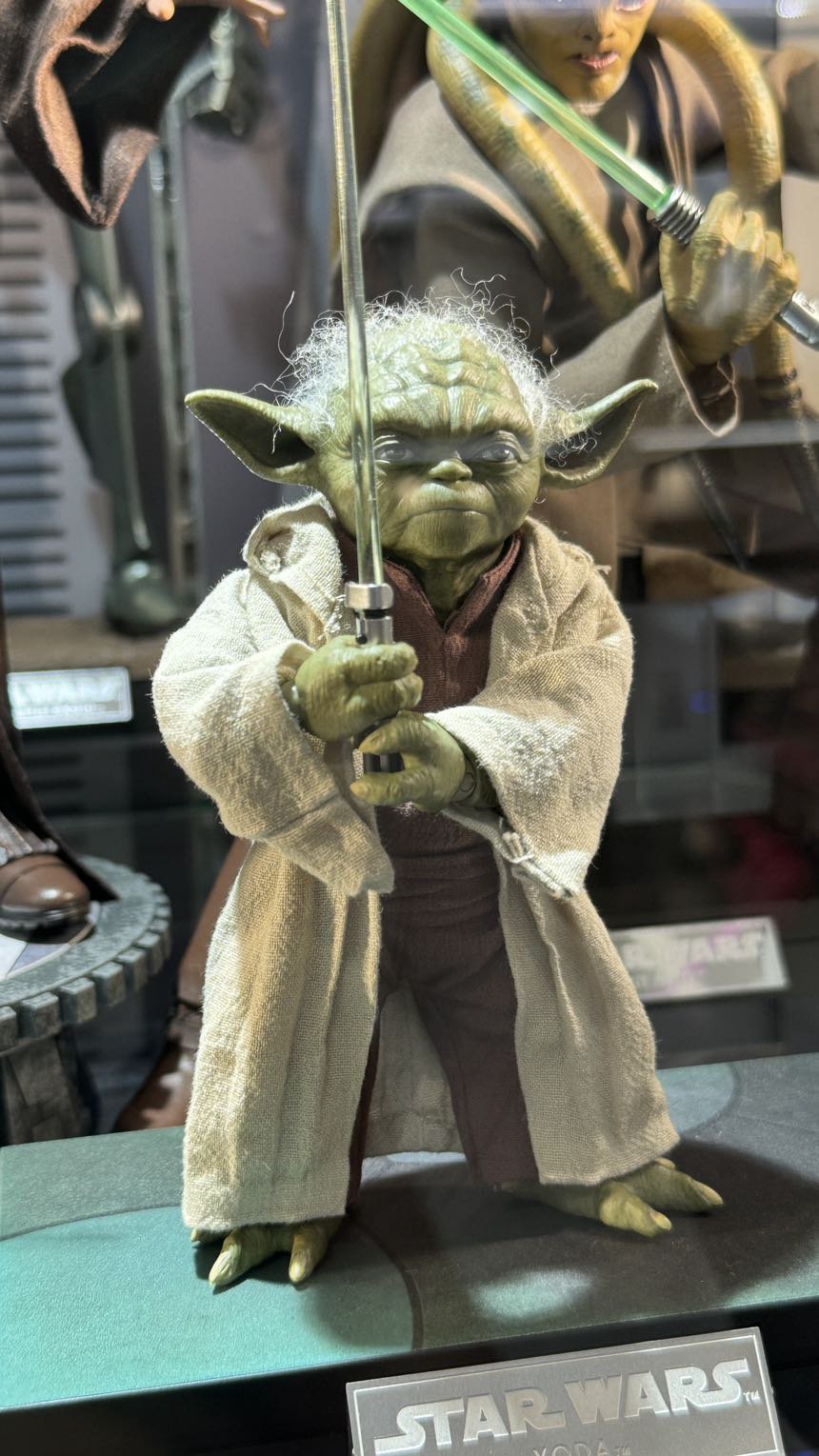 【多图】下午在酒店睡了一小时，然后出门去旺角的HOTTOYS总部7