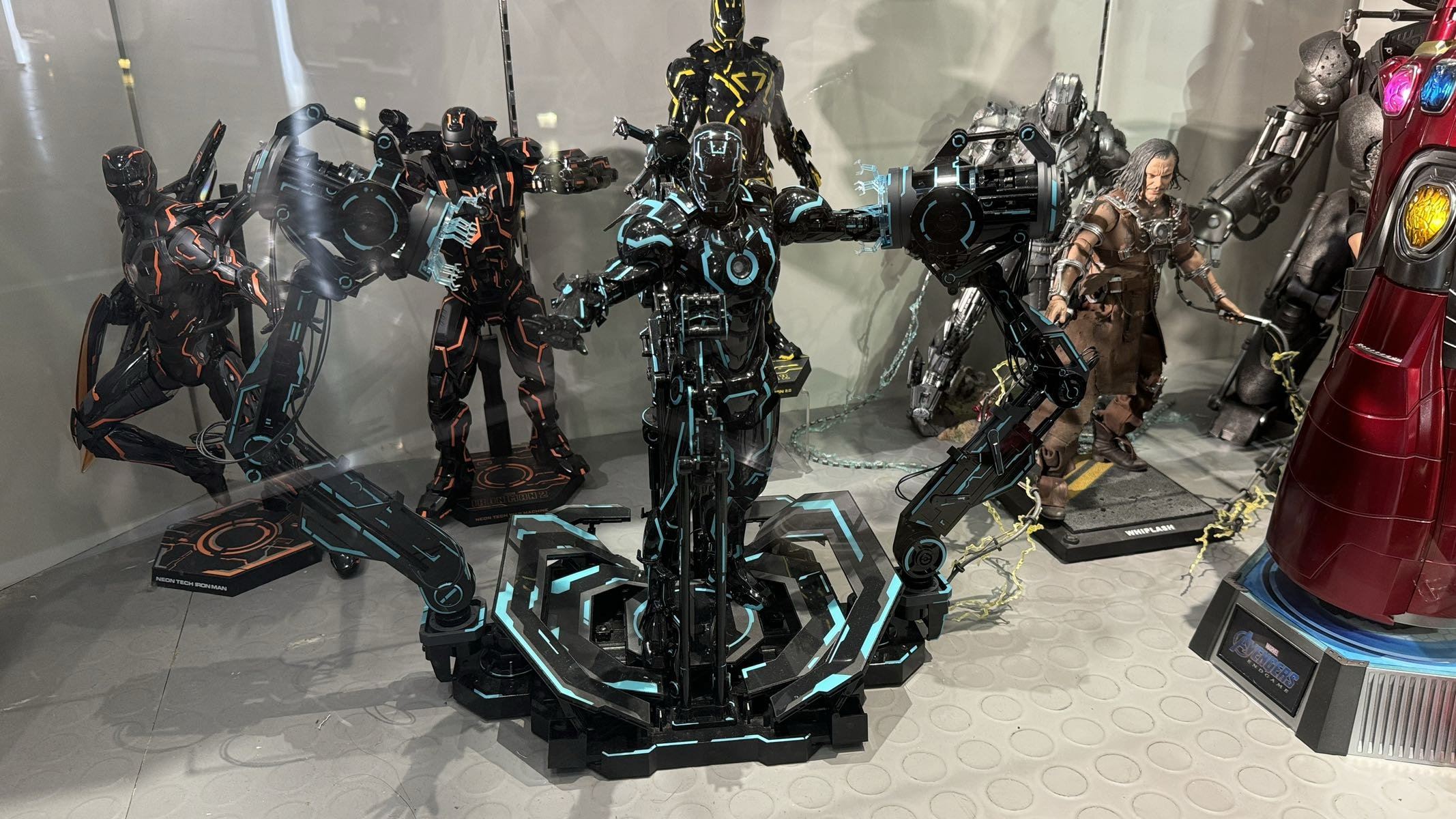 【多图】下午在酒店睡了一小时，然后出门去旺角的HOTTOYS总部13