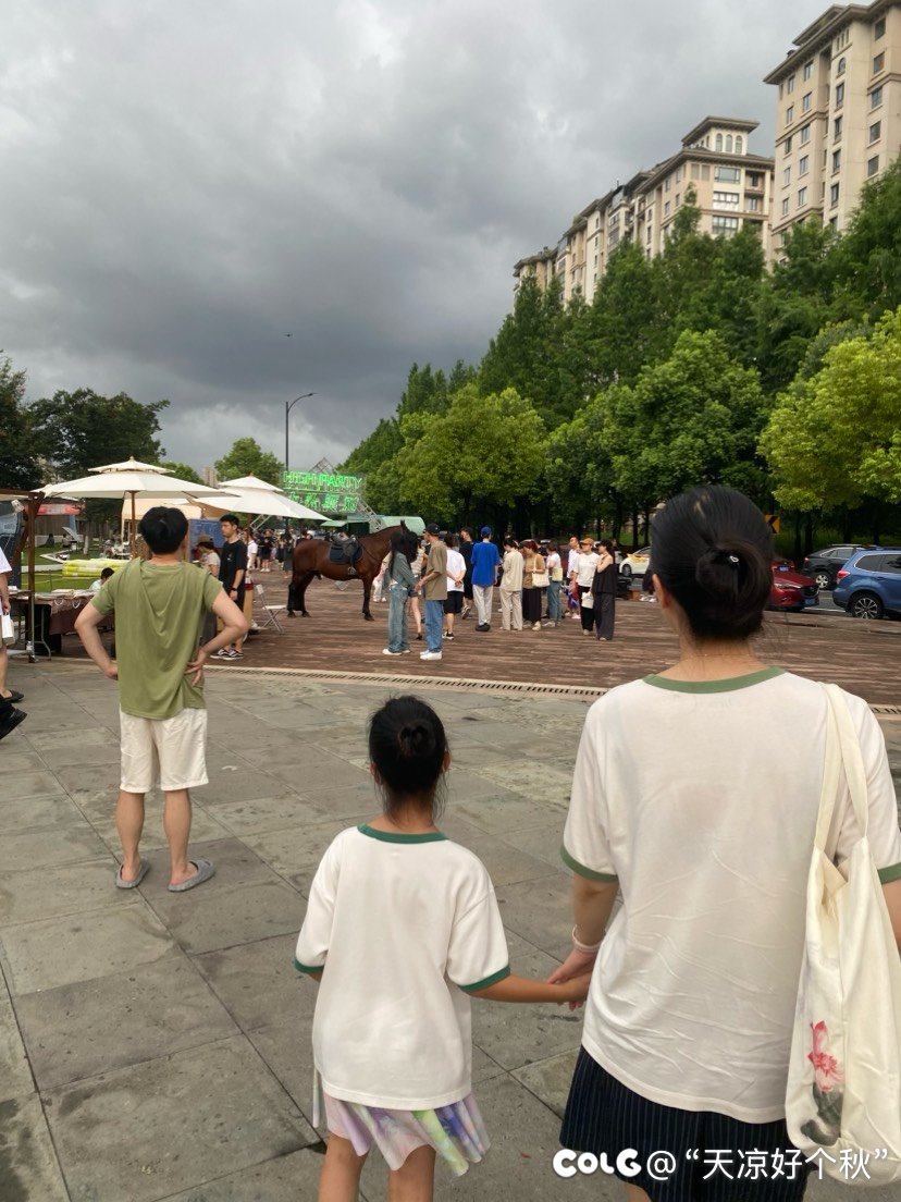 久违的夜市久违的夏夜雨后3