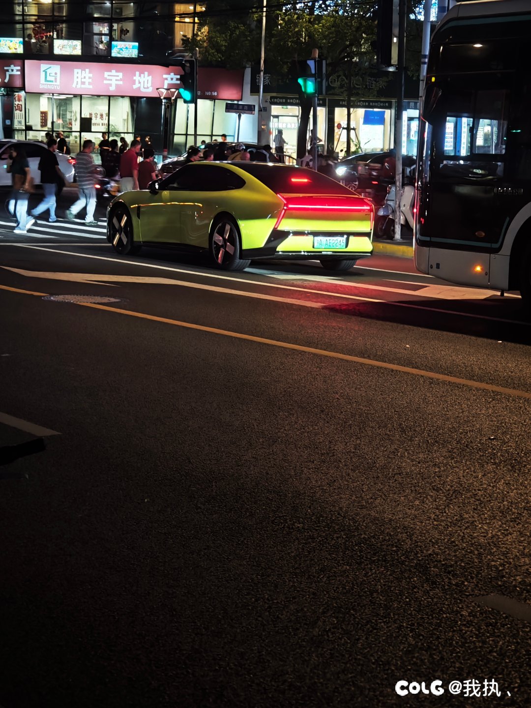 第一次在路上看到真p73