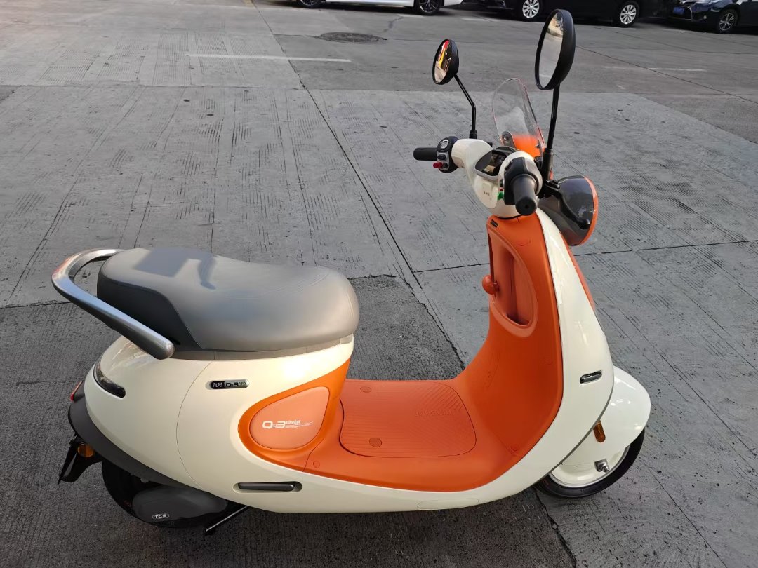 双11就买了个手机，买了个韭号。3