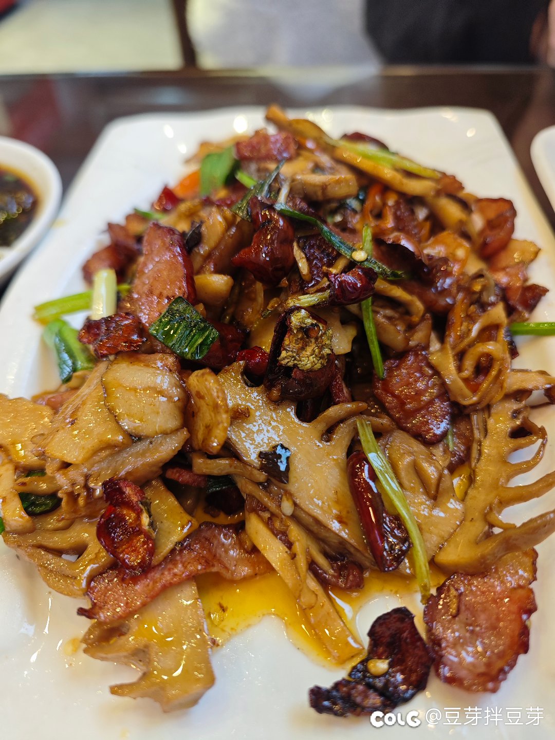 二刷谭家砂锅王。4