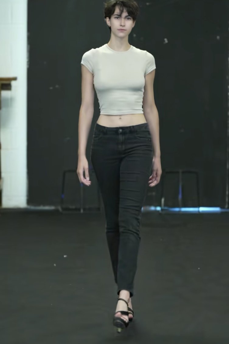 这女的帅的跟Ai似的，美的雌雄难辨！5