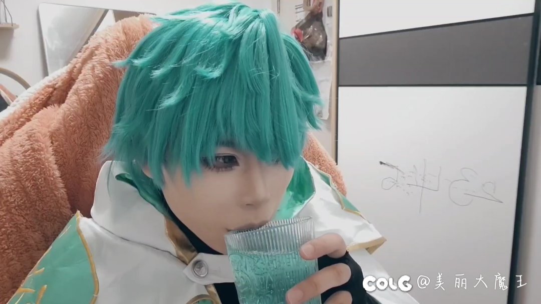 阳光开朗大男妖（？3