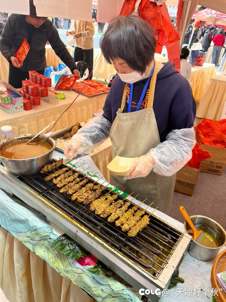 在府文庙附近逛了一下午2